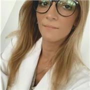 Hola! Soy Elena!
Dedico mi vida profesional al campo de la radiología y la enseñanza.
Especialista en Resonancia Magnética y MN.
